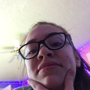 Meet your Posher, Kyeli